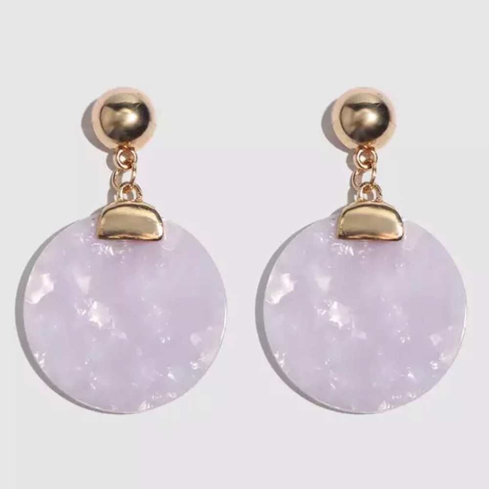 Lavender round earrings.
